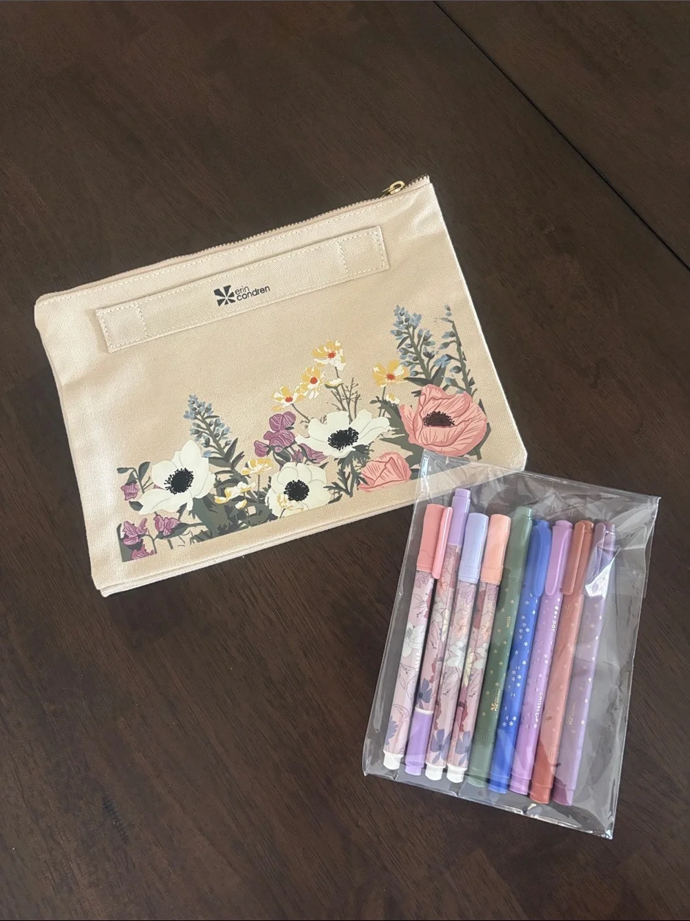 Erin Condren Set Bundle Large Pen Pencil Tools Canvas Case and Pens Markers